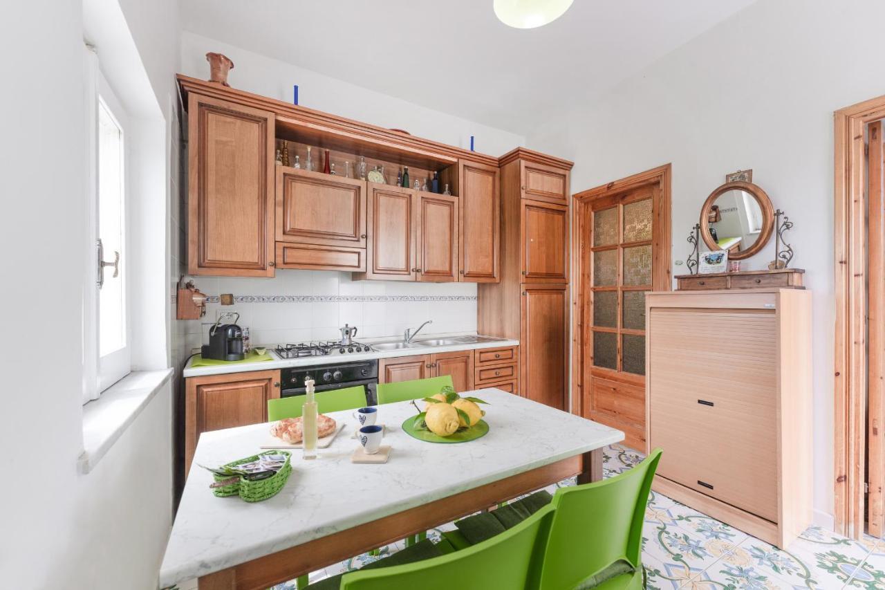 Green Island Apartment 프로치다 외부 사진
